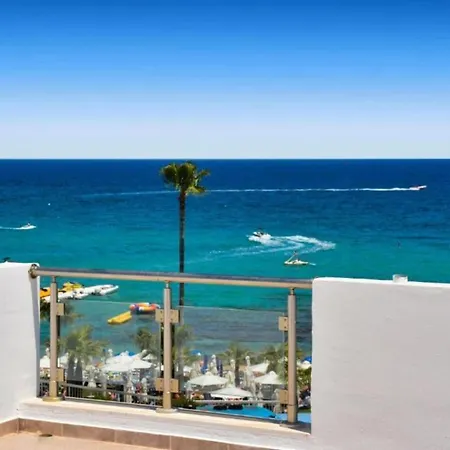 Luxury Beachfront With Sea View, 1284